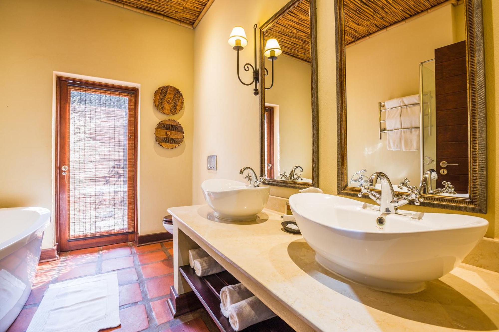 Hotel Sondela Nature Reserve & Spa Country House Bela-Bela Zimmer foto